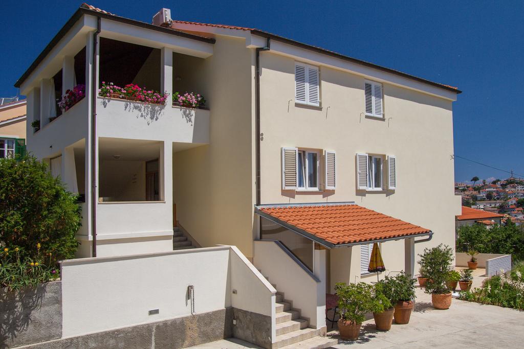 Apartmani Dorita Mali Losinj Exterior photo